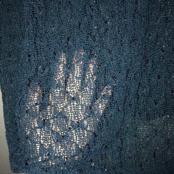 Shirt - Picture 7 of 8